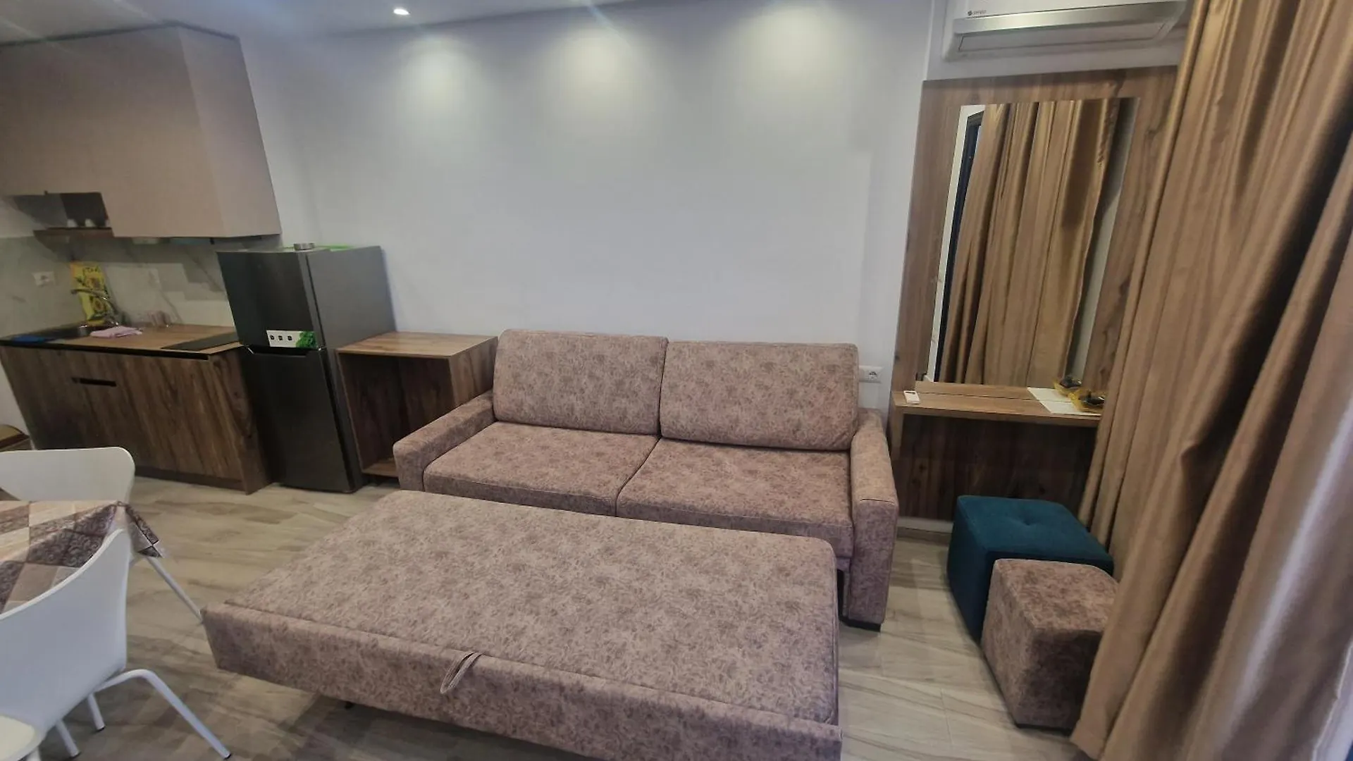 Joanna Suites Sarande Albania