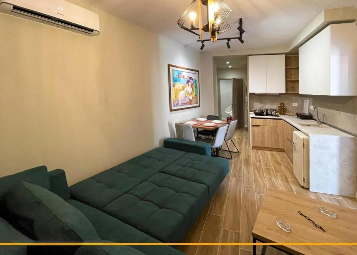 Joanna Suites Sarande