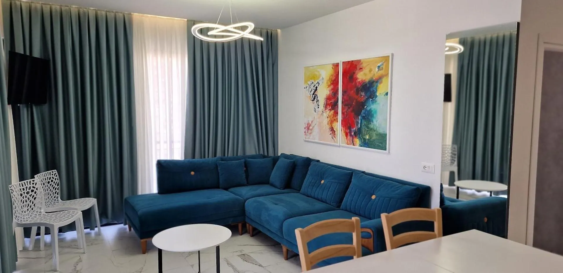 Joanna Suites Sarandë Albanië