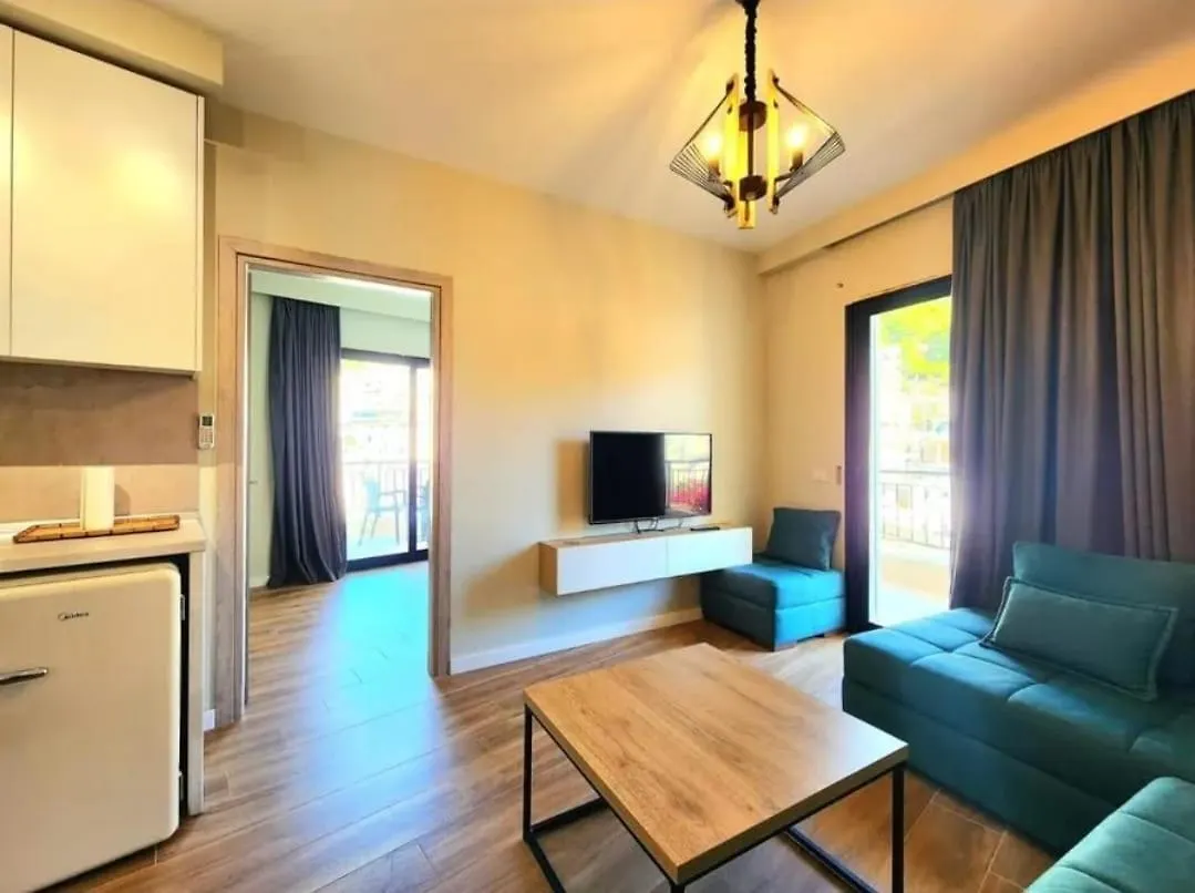Joanna Suites Sarandë